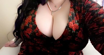 Watch 𝔰𝔭𝔦𝔠𝔶's leaked NSFW video on TwXstars