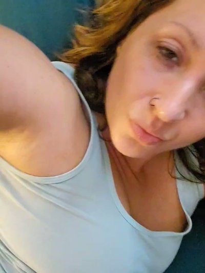 Watch Nikki Kent's leaked NSFW video on TwXstars