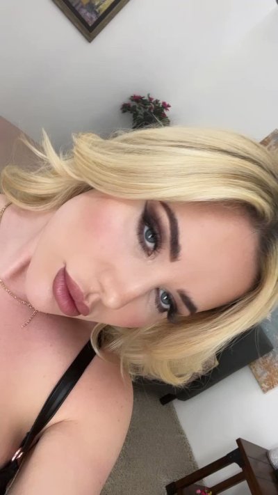 Watch Savannah Bond's leaked NSFW video on TwXstars