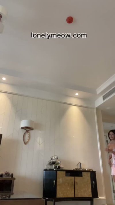 Watch LonelyMeow's leaked NSFW video on TwXstars