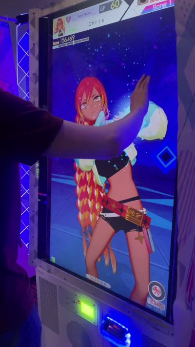 Watch Reb's leaked NSFW video on TwXstars