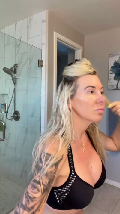 Watch TheKellyStark's leaked NSFW video on TwXstars