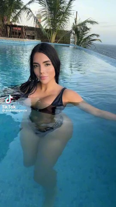 Watch andreitax_garcia's leaked NSFW video on TwXstars