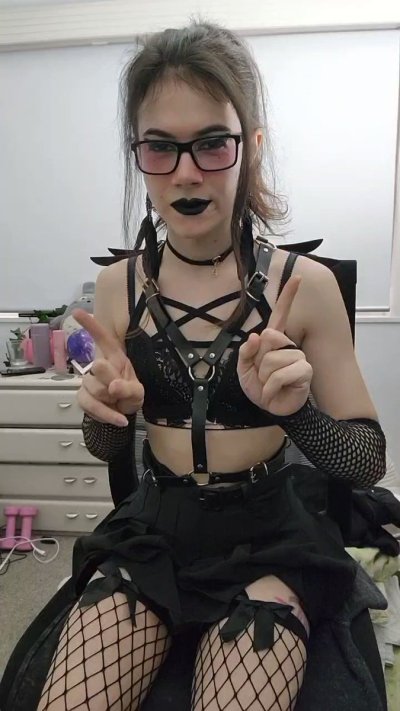 Watch LittleMapleBerry's leaked NSFW video on TwXstars