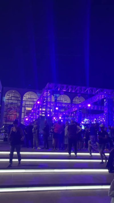 Watch Lisa Ann's leaked NSFW video on TwXstars