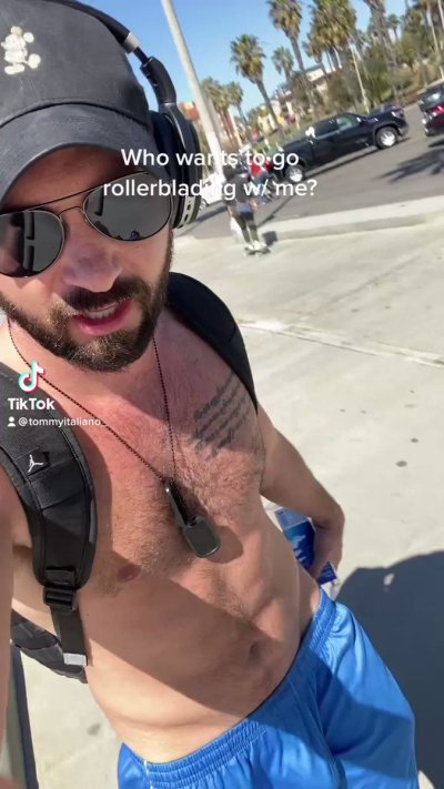 Watch Tommy Italiano's leaked NSFW video on TwXstars