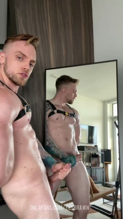 Watch YesBrawn's leaked NSFW video on TwXstars