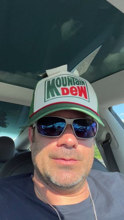 Watch yannispappas's leaked NSFW video on TwXstars