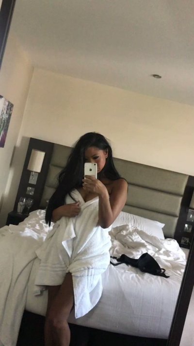 Watch ChrissieWunna's leaked NSFW video on TwXstars