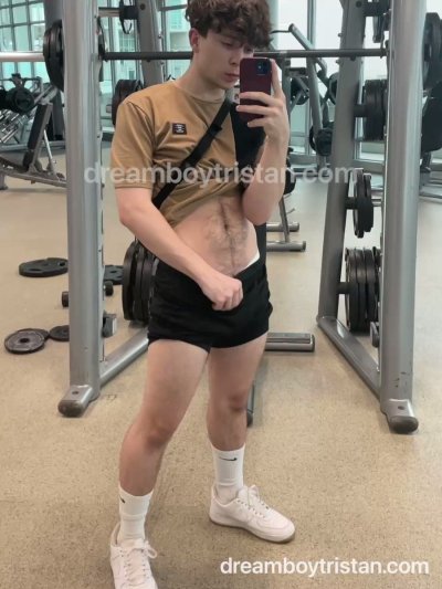 Watch Tristan West's leaked NSFW video on TwXstars