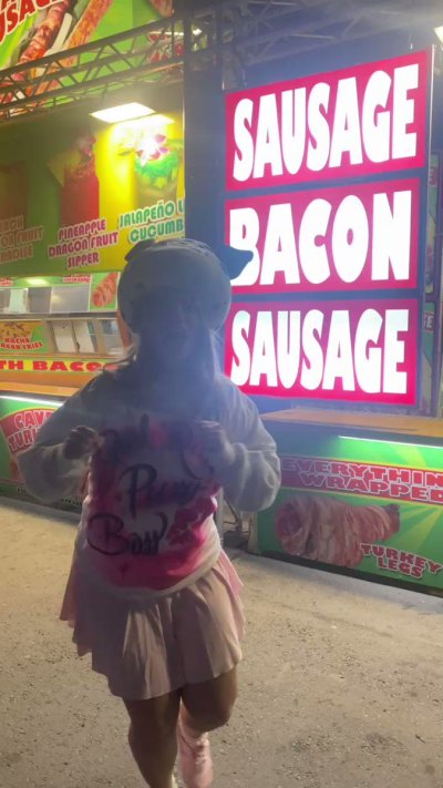 Watch Thesabrinabanks 🦝 💦's leaked NSFW video on TwXstars