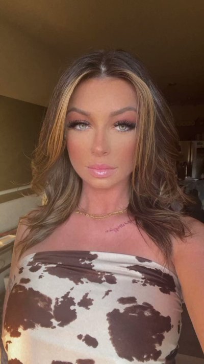 Watch Aspen's leaked NSFW video on TwXstars