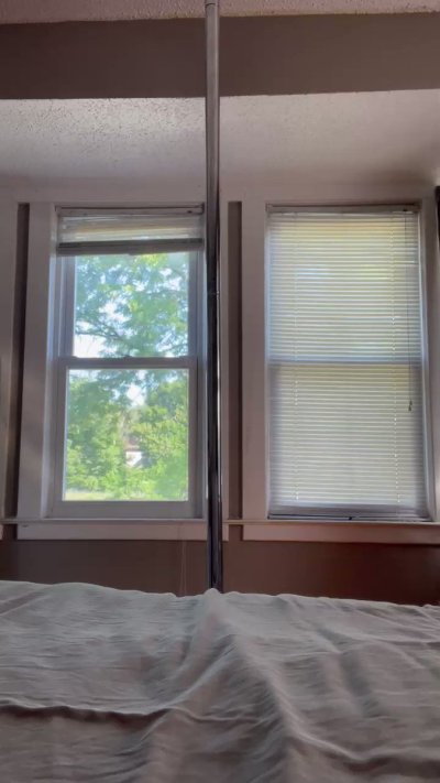 Watch ibodiquiin's leaked NSFW video on TwXstars