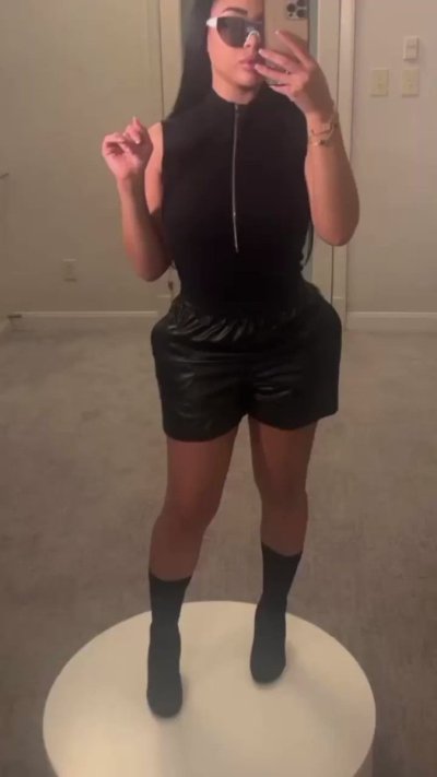 Watch D Skye💎's leaked NSFW video on TwXstars