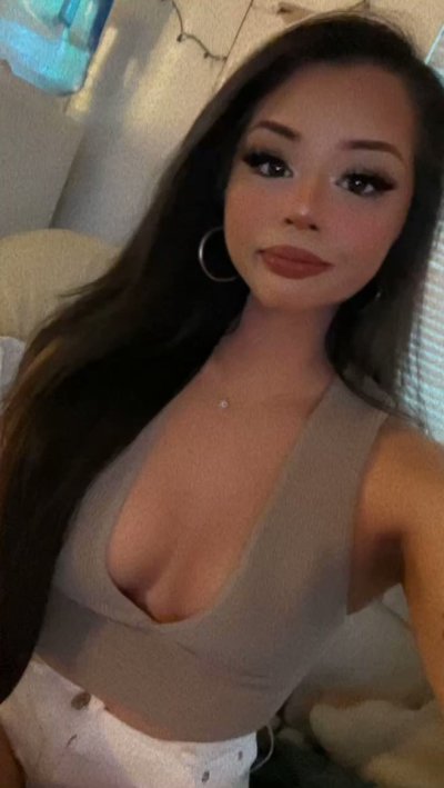 Watch Moo's leaked NSFW video on TwXstars