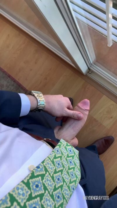 Watch onlyKayden's leaked NSFW video on TwXstars