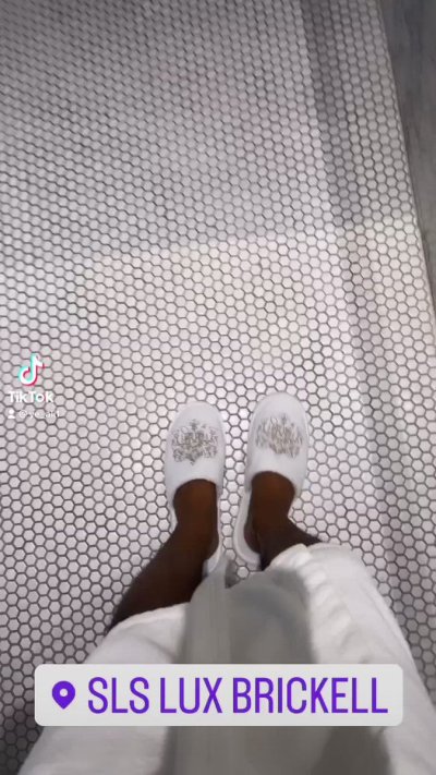 Watch TraphouseJodeci's leaked NSFW video on TwXstars