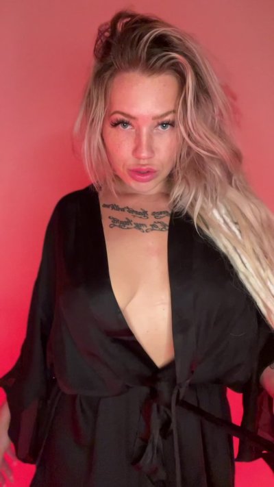 Watch MsValkyrie's leaked NSFW video on TwXstars