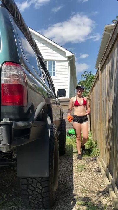 Watch Nat's leaked NSFW video on TwXstars