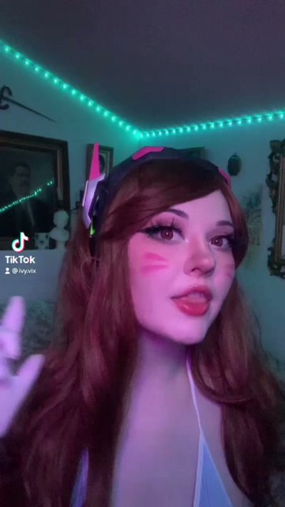 Watch 𝓘𝓿𝔂 ⚔️'s leaked NSFW video on TwXstars