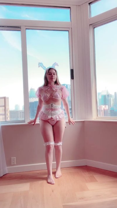 Watch MuscleMommyCosplays (🍑Linnea)'s leaked NSFW video on TwXstars