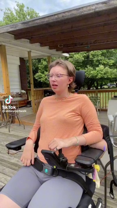 Watch FreakHashira's leaked NSFW video on TwXstars