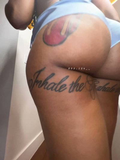 Watch Princess Tay 👑🌸's leaked NSFW video on TwXstars