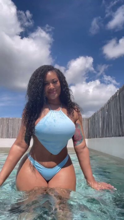 Watch Kristiana King ♓️🇬🇭's leaked NSFW video on TwXstars