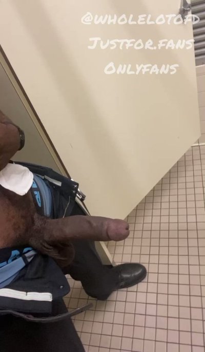 Watch Whole Lot of D🍆's leaked NSFW video on TwXstars