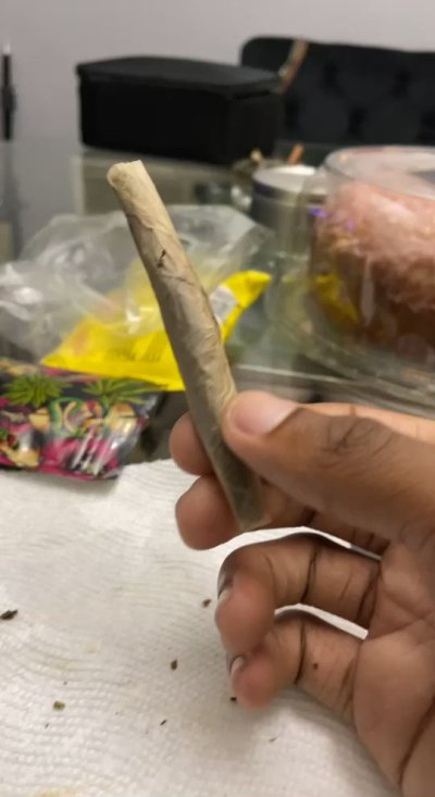 Watch Petite's leaked NSFW video on TwXstars