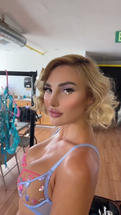 Watch Kenzie Anne✨💖's leaked NSFW video on TwXstars