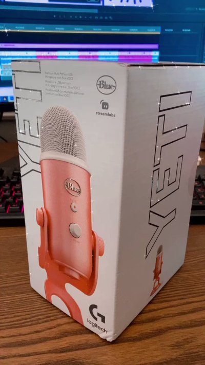 Watch RoseASMR's leaked NSFW video on TwXstars