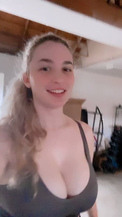 Watch RoseASMR's leaked NSFW video on TwXstars