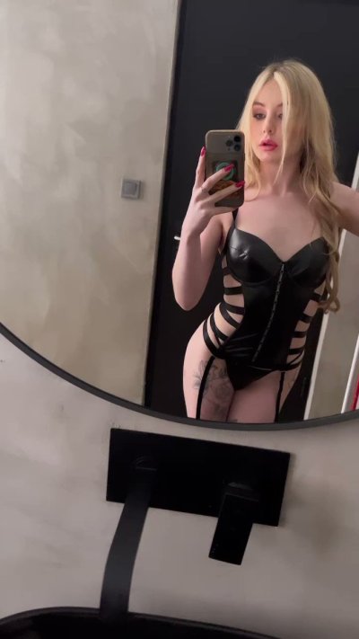 Watch BabyKxtten🌟's leaked NSFW video on TwXstars