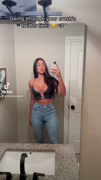 Watch bels 🧷's leaked NSFW video on TwXstars