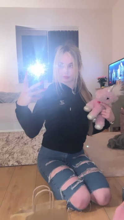 Watch BabyKxtten🌟's leaked NSFW video on TwXstars