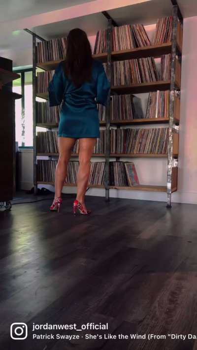 Watch Jordan West - Official's leaked NSFW video on TwXstars