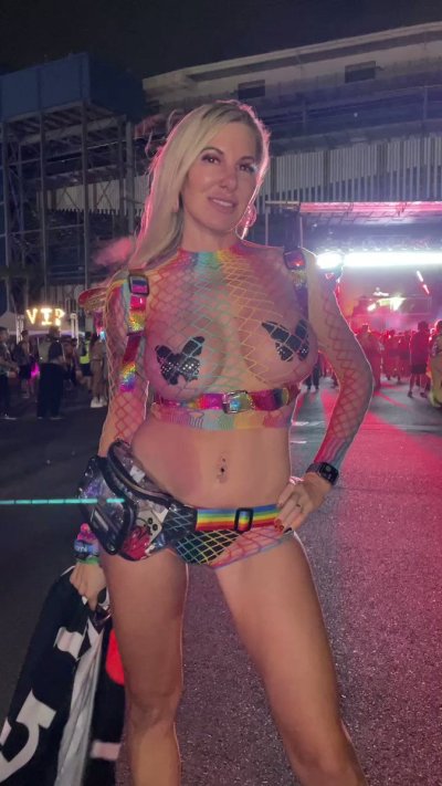 Watch TheKellyStark's leaked NSFW video on TwXstars