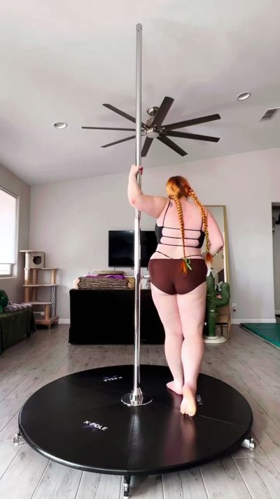 Watch Chaos Emerald's leaked NSFW video on TwXstars