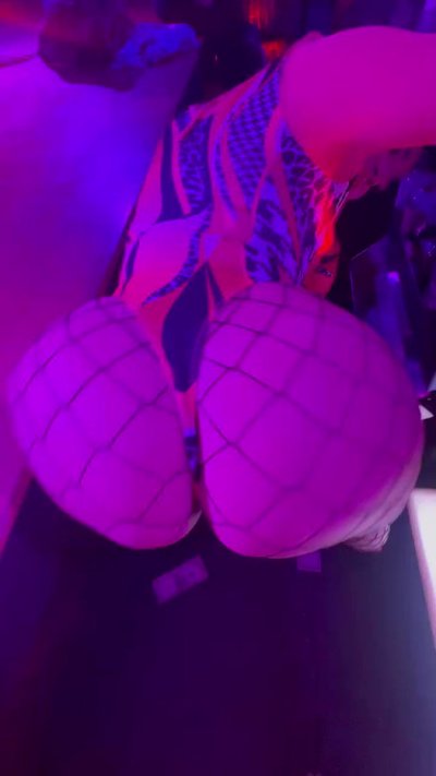 Watch D Skye💎's leaked NSFW video on TwXstars