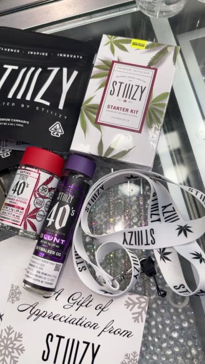 Watch oxtail's leaked NSFW video on TwXstars