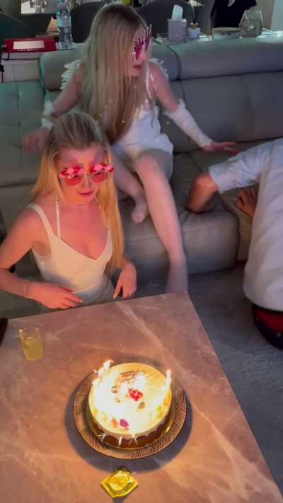 Watch BabyKxtten🌟's leaked NSFW video on TwXstars