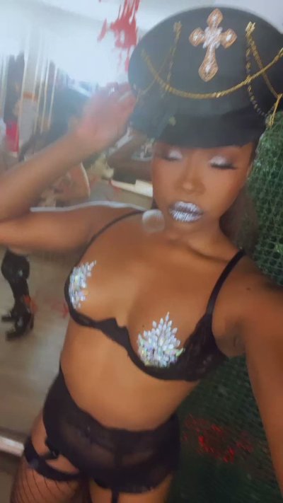 Watch 𝘈𝘮𝘢𝘳𝘪 🎀 𝘈𝘯𝘯𝘦's leaked NSFW video on TwXstars