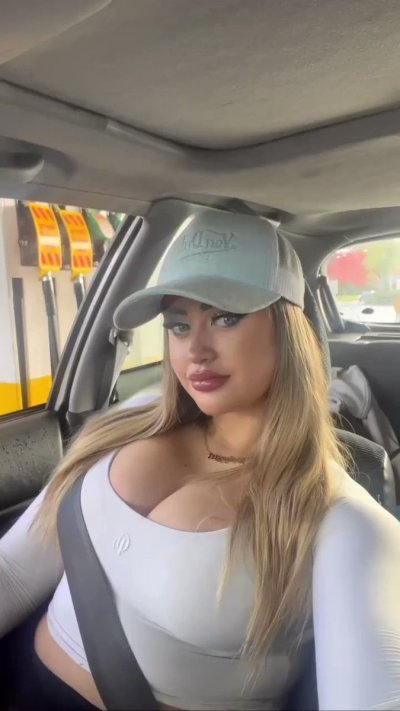 Watch Laura Bianca 🦋's leaked NSFW video on TwXstars
