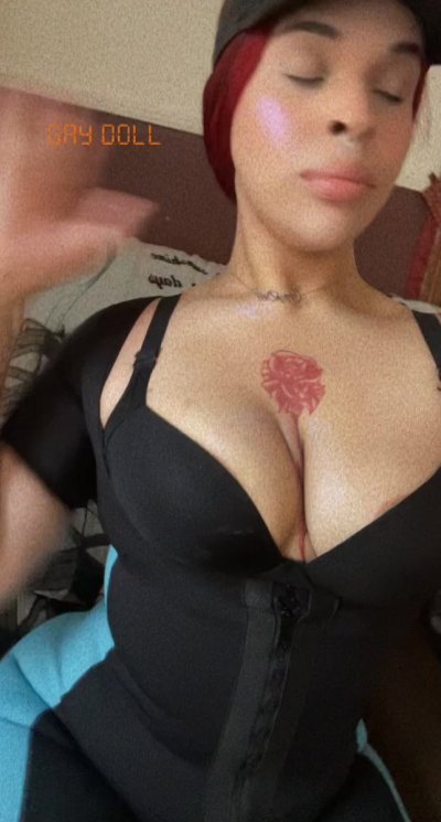 Watch ｑｕｅｅｎ ｋｏｎｇ's leaked NSFW video on TwXstars