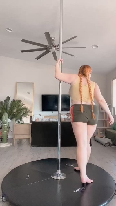 Watch Chaos Emerald's leaked NSFW video on TwXstars