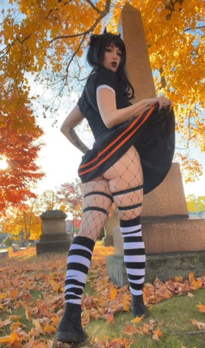 Watch 🔪🖤Ashley🖤🔪's leaked NSFW video on TwXstars