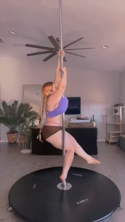 Watch Chaos Emerald's leaked NSFW video on TwXstars