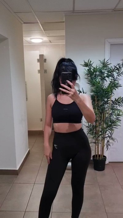 Watch Nina(0.7%)'s leaked NSFW video on TwXstars