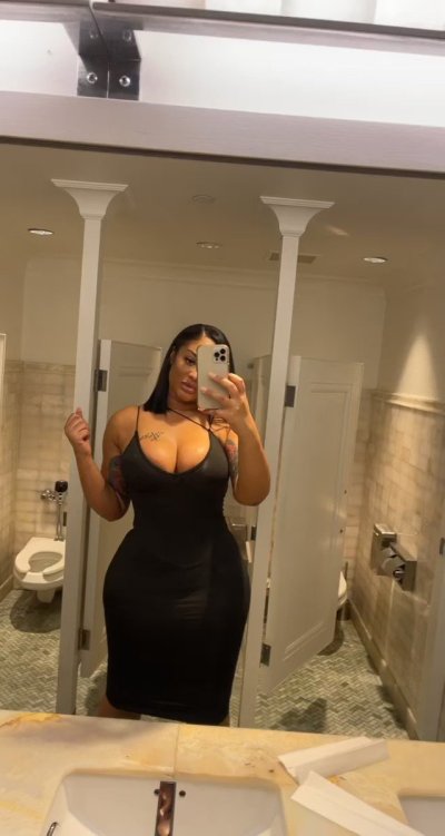 Watch Kristiana King ♓️🇬🇭's leaked NSFW video on TwXstars